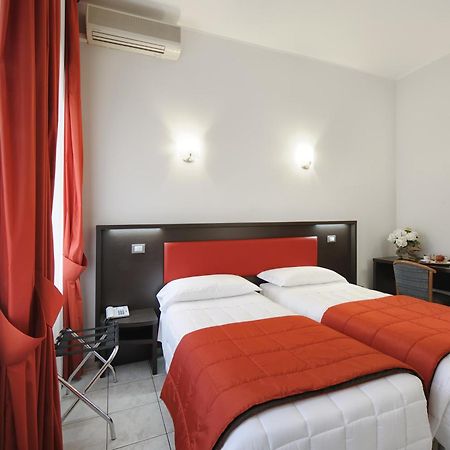 Hotel Al Corso Legnano Bilik gambar