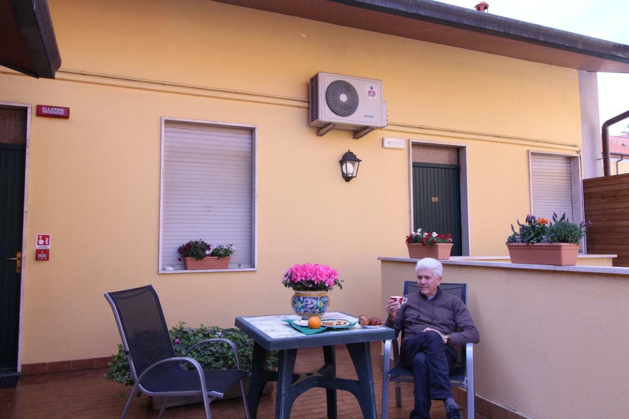 Hotel Al Corso Legnano Luaran gambar